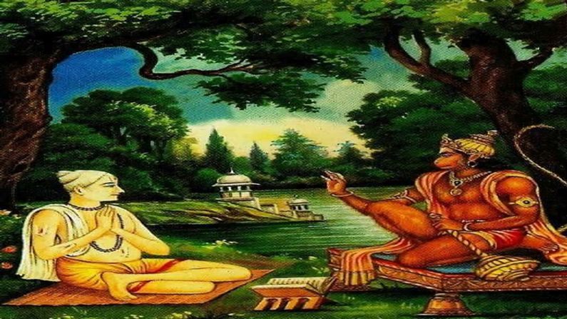 તુલસીદાસજીએ કહ્યું કે, "આ ચાલીસ ચોપાઈ હનુમાન ચાલીસાના નામે ઓળખાશે. સંકટ કે દુ:ખમાં પડેલી વ્યક્તિ તેનો પાઠ કરશે તો મારી જેમ જ તેના સઘળા કષ્ટ દૂર થશે." આ ઘટના બાદ અકબરે ફરી માફી માંગી પૂરાં સન્માન, ઠાઠ અને સૈન્ય પહેરા સાથે તુલસીદાસજીને મથુરા માટે વિદાય આપી.