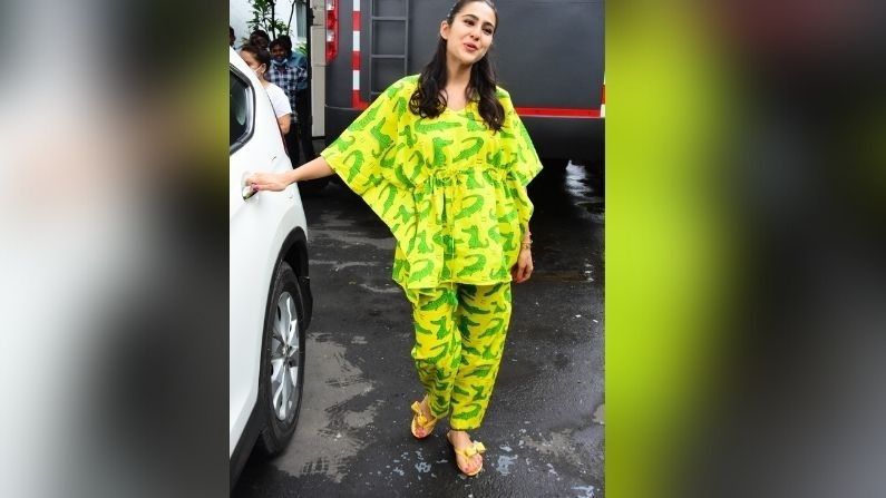 સારા અલી ખાન અહીં ખૂબ જ ફ્રેશ દેખાઈ રહી હતી.