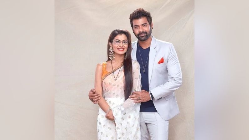 કુમકુમ ભાગ્ય (Kumkum Bhagya): ઝીટીવી પર આવનારી સૃતિ ઝાની આ સિરિયલ વર્ષ 2014માં શરૂ થઈ હતી. અત્યાર સુધી આ સીરિયલ ટીવી પર ટેલિકાસ્ટ થઈ રહી છે.