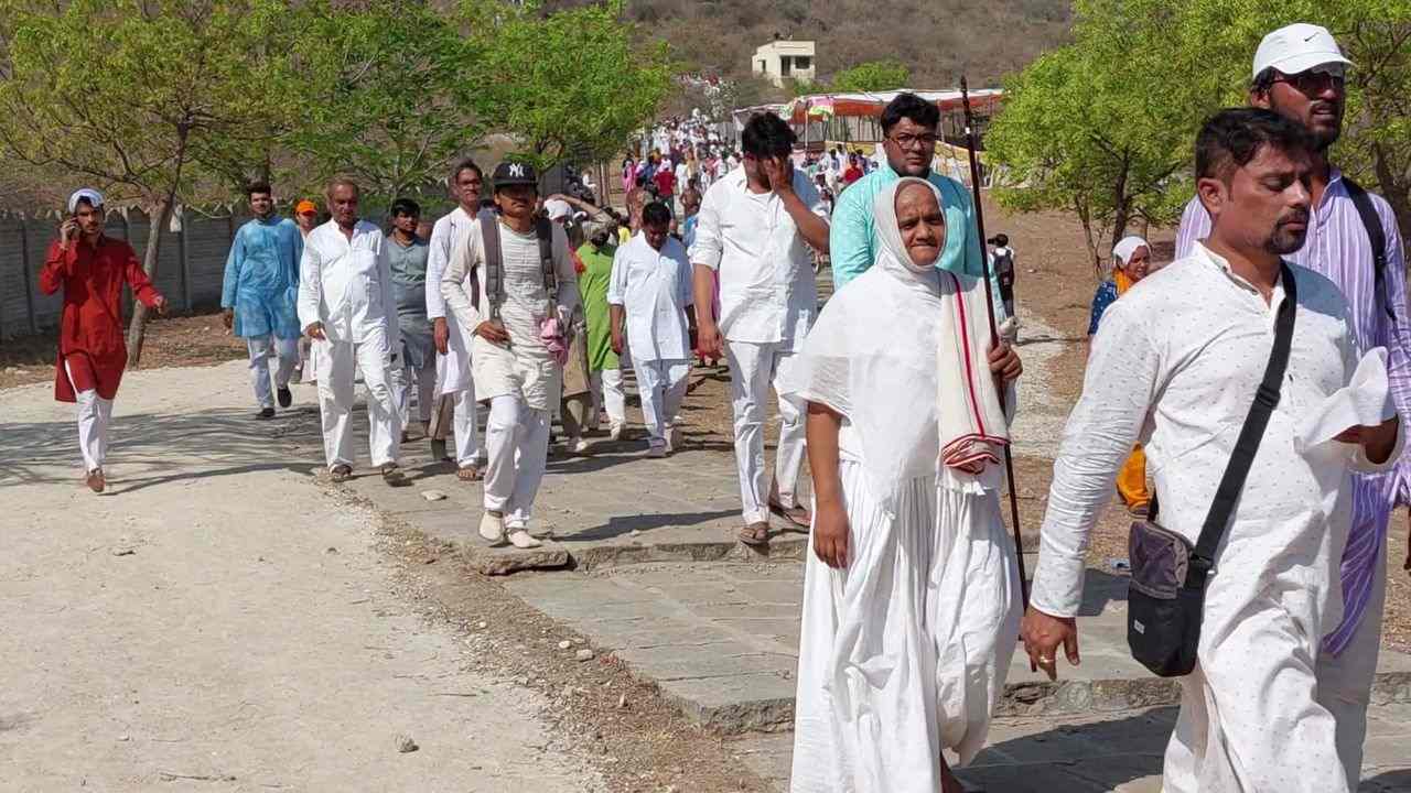 large number of pilgrims flocked to Palitana a holy pilgrimage site of Jains